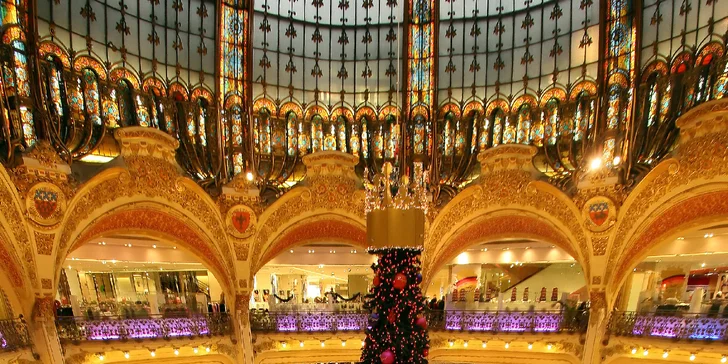 Silvestr v Paříži s návštěvou zámku Versailles a Fontainebleau na 2 noci