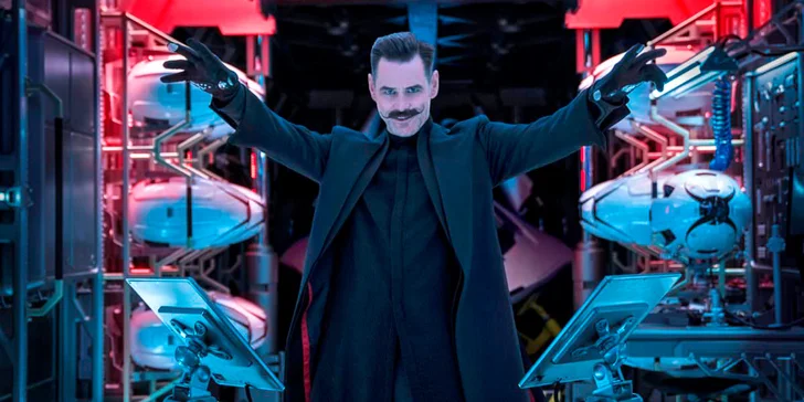 Geniálního, ale lehce šíleného Doktora Robotnika skvěle hraje Jim Carrey. 