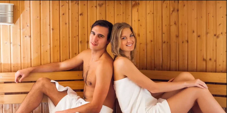 Hodinku si užijete teplo sauny. 