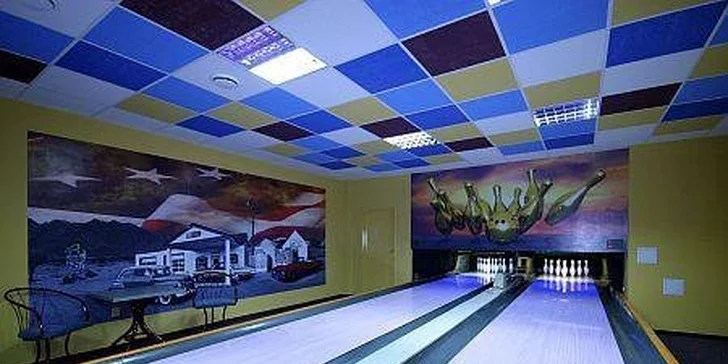 Na vaše výkony čeká profi bowlingová dráha s bezšňůrovou technologií