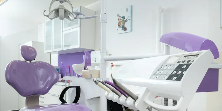 Cambridgeskú ortodontickú kliniku založil Dr. Hadi Beheshti, špecialista na ortodonciu a zubný lekár.