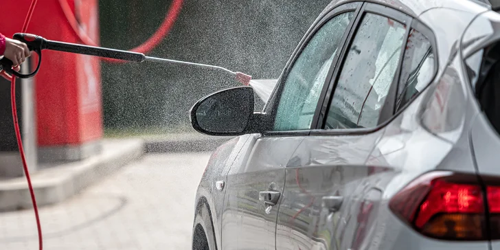 Čisté auto: předplacený čip na 2000 Kč do samoobslužné Automyčky Galerie