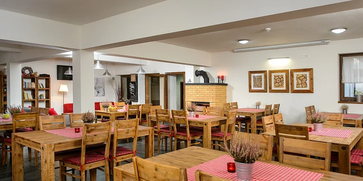 K večeři budete mít na výběr z dvouchodových menu, ve kterých nechybí ani vegetariánská varianta.