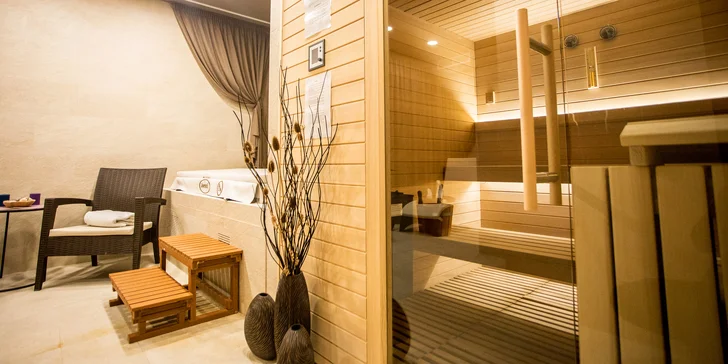V ceně máte také 2 hodiny privátní wellness relaxace.