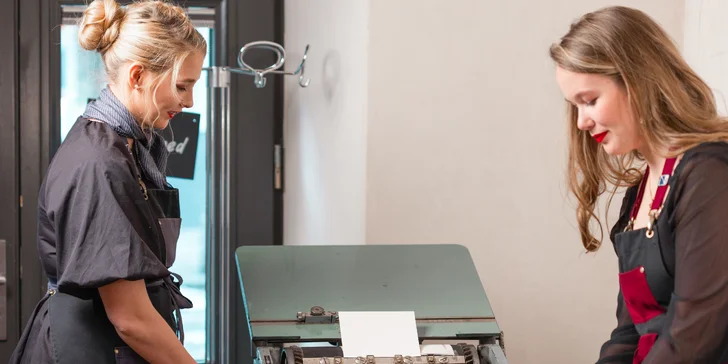Tisknout budete ve formátu A6, a to v 10–15 kopiích jednoho designu. Tisknout můžete zcela vlastní návrh nebo zvolit některý z již připravených. 