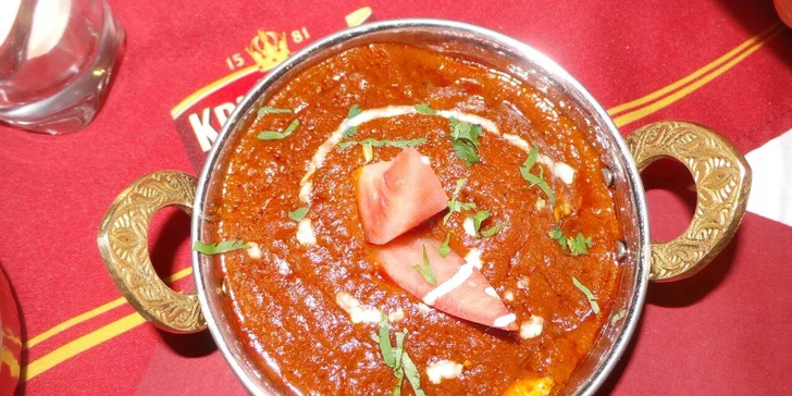 ... nebo pálivé kuře Vindaloo.