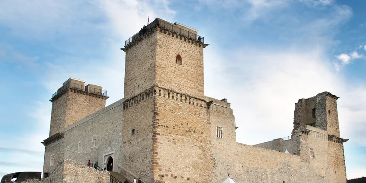 Hrad Diósgyőr (cca 13km)