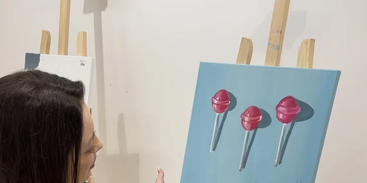 Ten probíhá v pražské galerii M6.
