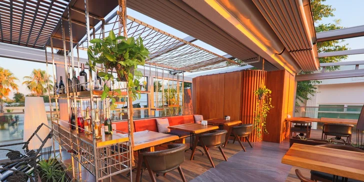 V resortu jsou i tři à la carte restaurace. 