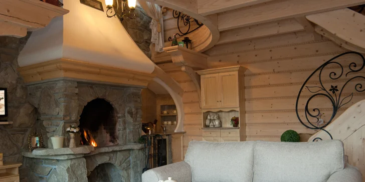 U krbu se bude krásně odpočívat (užití krbu je za poplatek, dle ceníku hotelu).