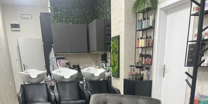 Těšte se na moderní interiér s příjemnou atmosférou.