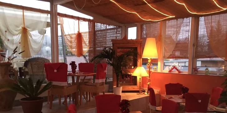 V restauraci si vychutnáte bufetové snídaně.