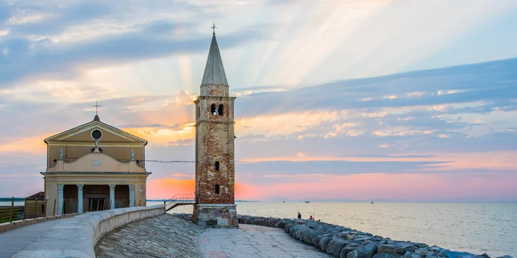 Víkendové kúpanie v talianskom Caorle: more, piesok a dokonalá pohoda