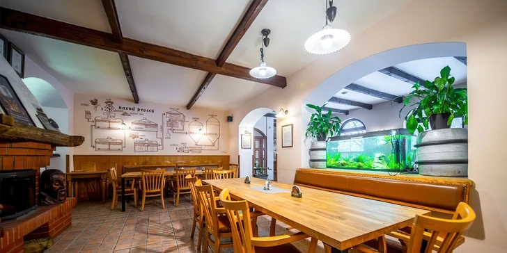 V restauraci s rustikálním kouzlem venkovského stavení uspokojí i ty nejnáročnější gurmány.