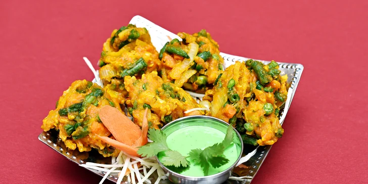 Onion Bhaji je cibule smažená v těstíčku a jde o opravdovou pochoutku.