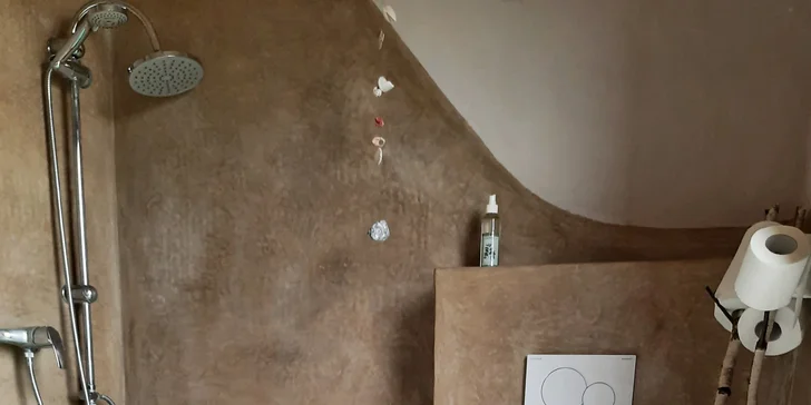 Na vyžádání pro vás budou dále k dispozici dětská židlička, vanička, stupínek, nočník a redukce na WC.