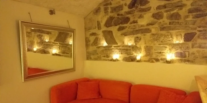 Jednou z variant je také masáž pro nastávající maminky, které mohou nejen kvůli rostoucímu bříšku trpět bolestmi zad.