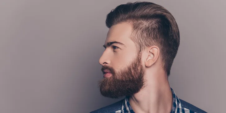Pánská barber péče: střih fade a úprava vousů i kompletní servis s mytím, masáží hlavy a pleťovou maskou