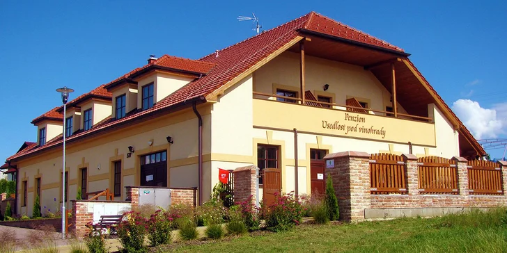 Relax uprostred Lednicko-valtického areálu: skvelá kuchyňa, degustácia vín aj zabíjačka