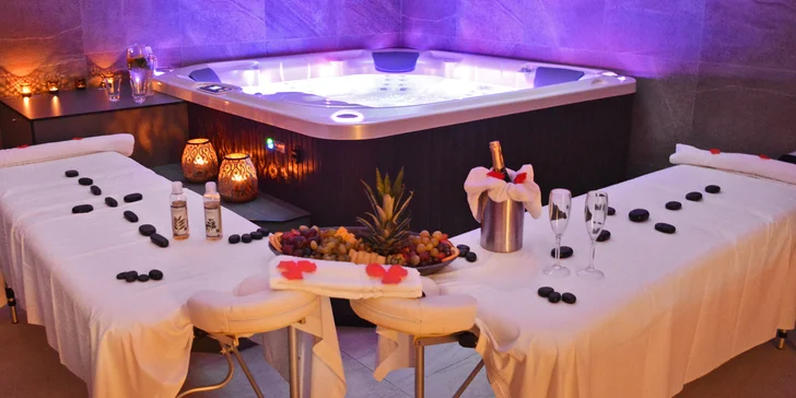 Uvolněte se: masáže, privátní vířivka, sauna i prosecco pro 2 osoby