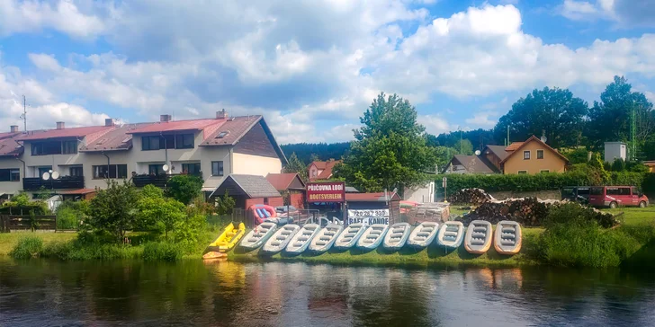 ADA je rodinná půjčovna s více než 30letou tradicí.