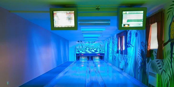Vstup do sauny můžete vyměnit za hodinu bowlingu. 