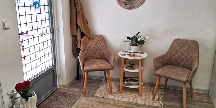 Při laminaci se totiž chloupky zarovnají do požadovaného tvaru a zafixují.
