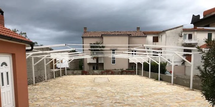 Dovolená na týden nebo dva v kraji ústřic a mušlí: penziony blízko pláže