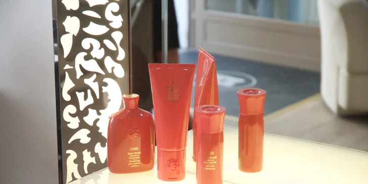 Dopřejte vlasům patřičnou péči: střih i regenerační přeliv v Beauty Baru