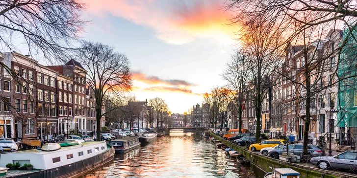 Adventní Amsterdam i Brusel: noc se snídaní, adventní trhy i Festival světel