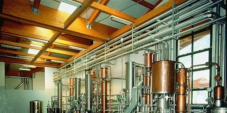 574 Kč za 0,5l Grappino Bianco a Grappino Oro Barrique a 2 dárkové obaly
