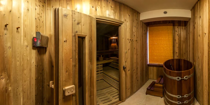 2 noci v elegantním 4* hotelu: velký pokoj, polopenze, termální bazén a sauna