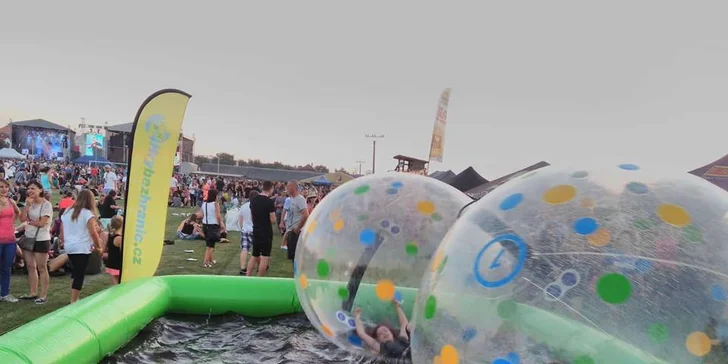 Hry bez hranic jsou zpět: 100 metrů dlouhá skluzavka, bumper balls a další