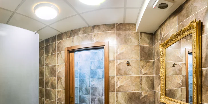 2 noci v elegantním 4* hotelu: velký pokoj, polopenze, termální bazén a sauna