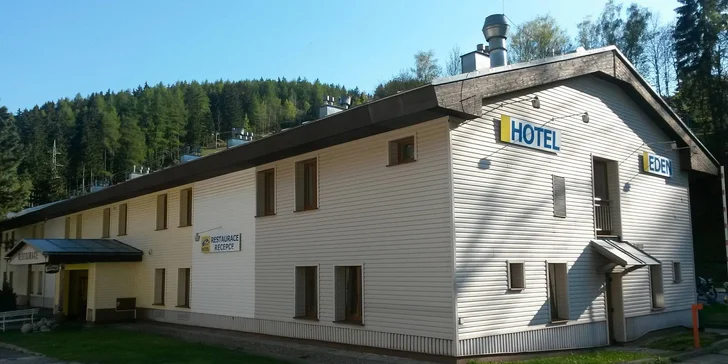 Víkendová pohoda v Krkonoších: Snídaně a jízdenka lanovkou na Žalý v ceně