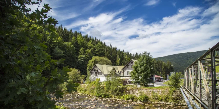 Až 8 dní pohody v centru Špindlu: snídaně nebo polopenze i wellness