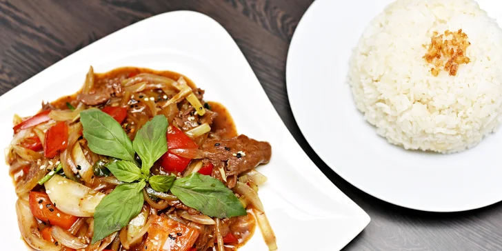 Vietnamské menu pro 1 či 2: Předkrm i hlavní chod podle výběru