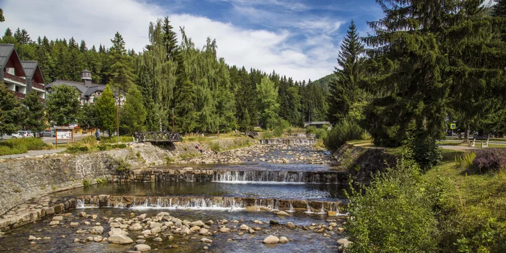 Za pohodou kdykoliv v roce: dovolená pro 2 ve Špindlu s polopenzí a wellness