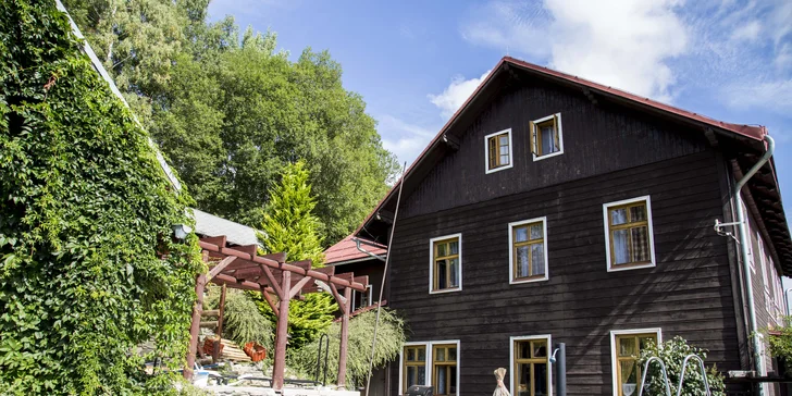 Krkonoše ve stylovém penzionu: pobyt s polopenzí poblíž Vrchlabí i Špindlu
