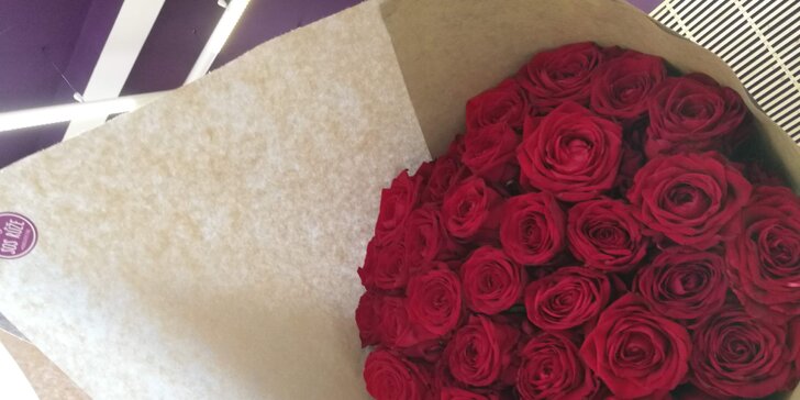 Řekněte to květinami: 9 až 31 kusů červených růží k osobnímu odběru