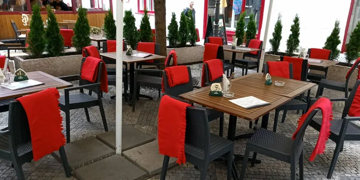 Půllitr piva nebo degustační pivní set: Bernard, Starosta nebo Flying Cloud IPA