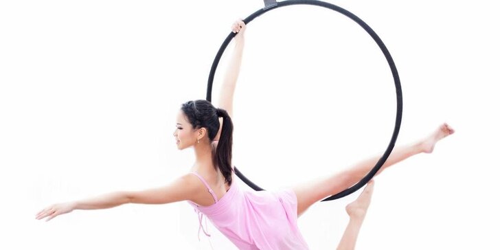 Tančete: 3měsíční kurzy aerial hoop nebo pole dance pro začátečníky
