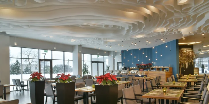 V pobytových balíčcích máte i 10% slevu do hotelové restaurace, tak si dopřejte nějakou dobrotu navíc.