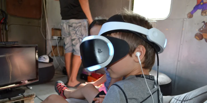 Pařanské doupě: 2 hodiny virtuální reality pro neomezený počet hráčů