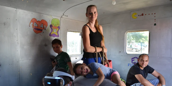 Pařanské doupě: 2 hodiny virtuální reality pro neomezený počet hráčů