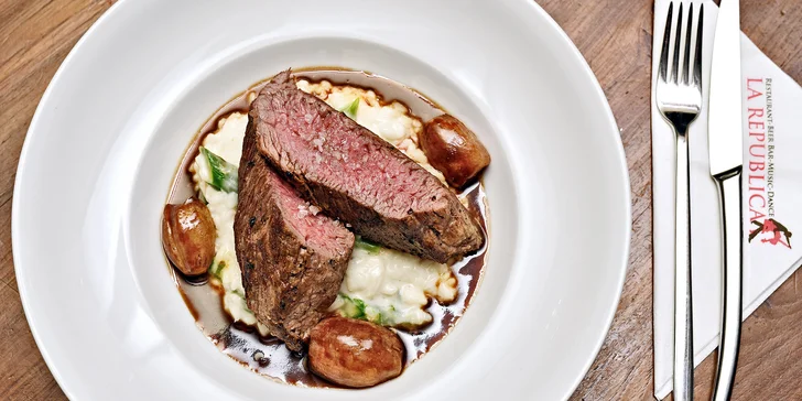 4chodové menu v restauraci s prvorepublikovou atmosférou pro dvě osoby