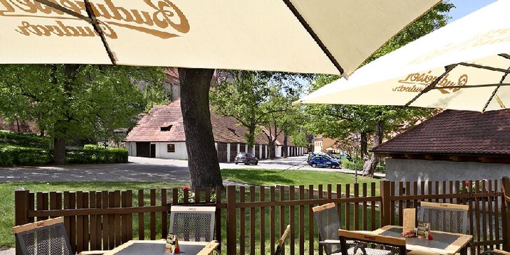 Penzion v Krumlově u zámku: polopenze, bazén, káva i welcome drink