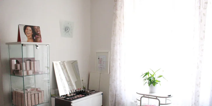 4hodinový intenzivní kurz Perfektní make-up s certifikátem