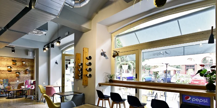 Degustační menu na Vinohradech: šunka, kachna a trhanec, možno i s vínem