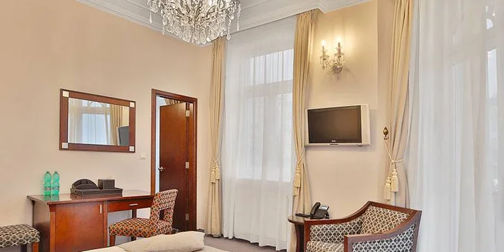 Relax ve špičkovém 4* hotelu Sun: wellness procedury, polopenze, bazén